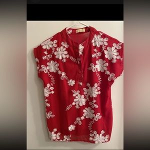Women Blouse Size Medium Top Floral Embroidered Red White One Of A Kind NWOT